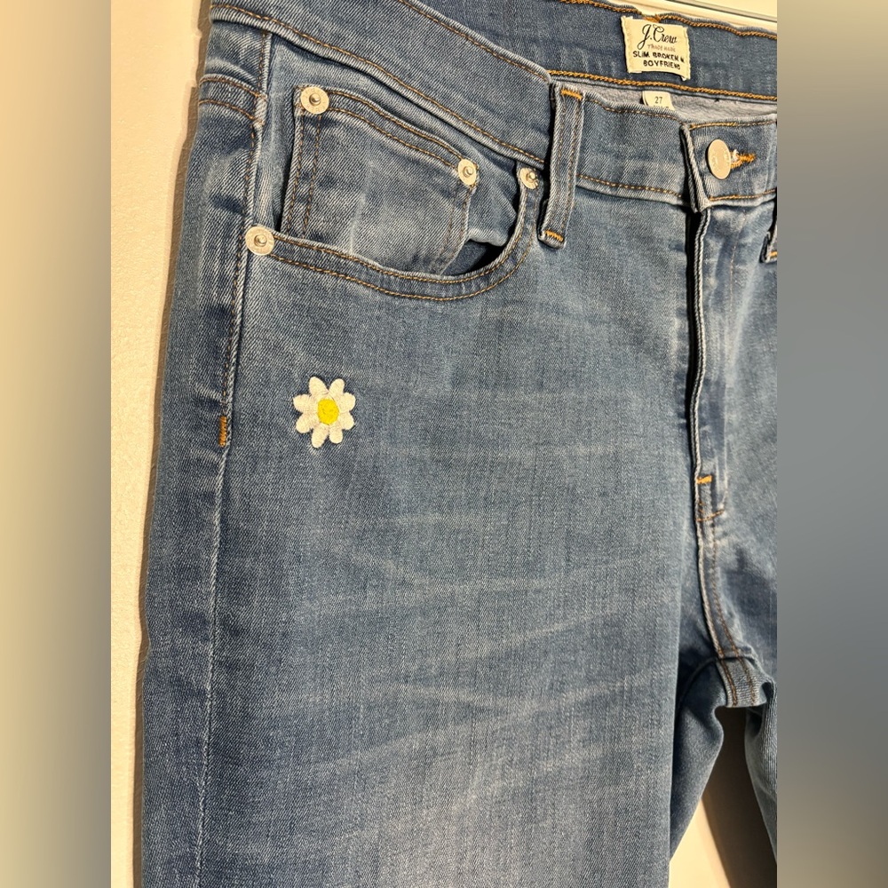 J. Crew Slim Boyfriend Jeans Size 27 Daisy Embroidery - Picture 9 of 15